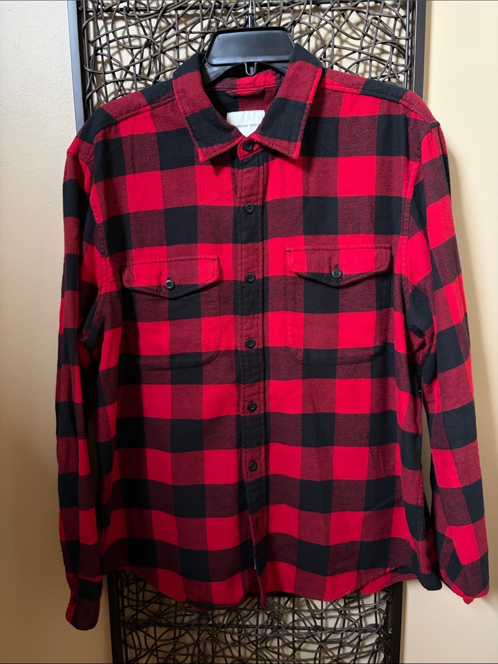 American Eagle Outfitters Red and Black Plaid Button-Down Flannel Shirt